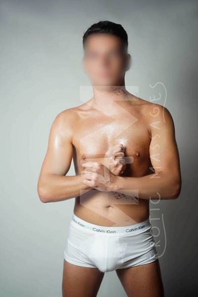 gay-massage-gran-via-400x600